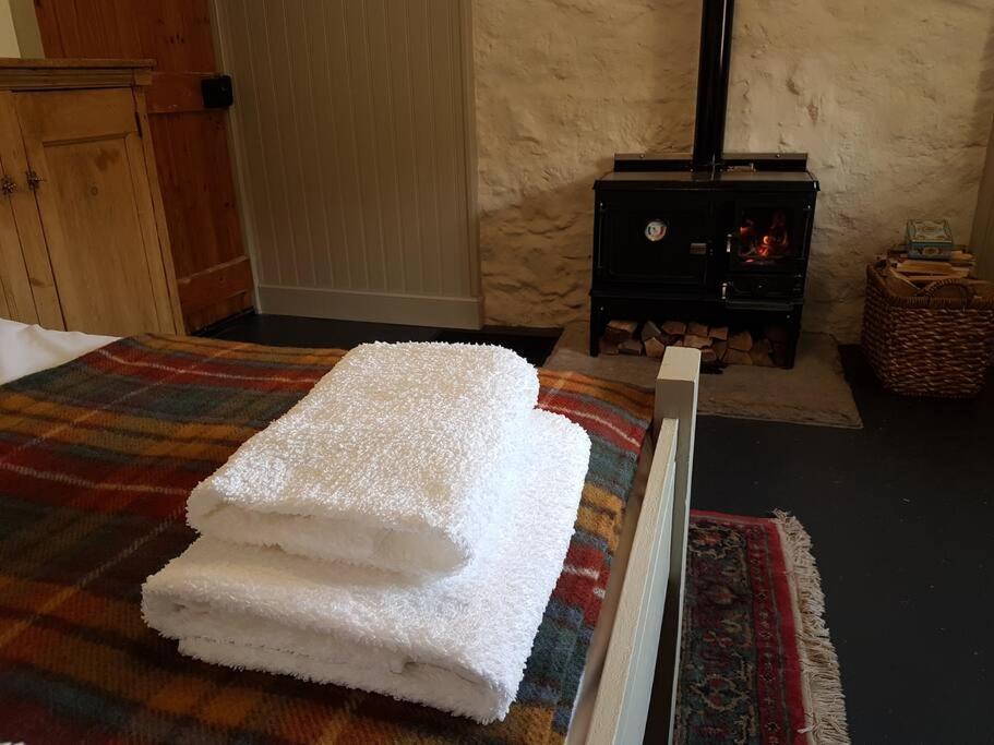 Beatshach Bothy - Speyside, Incredible Location! Apartment Dufftown Ngoại thất bức ảnh